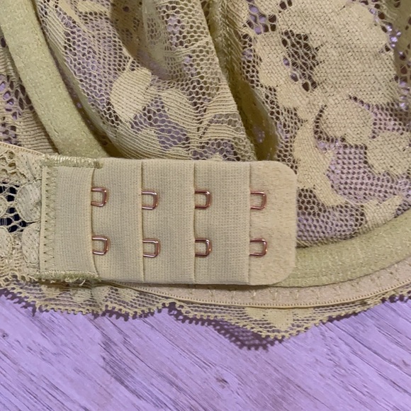 ⭐️ 2/$5 NWT Bootay Bag Lilly Bralette - Picture 11 of 12